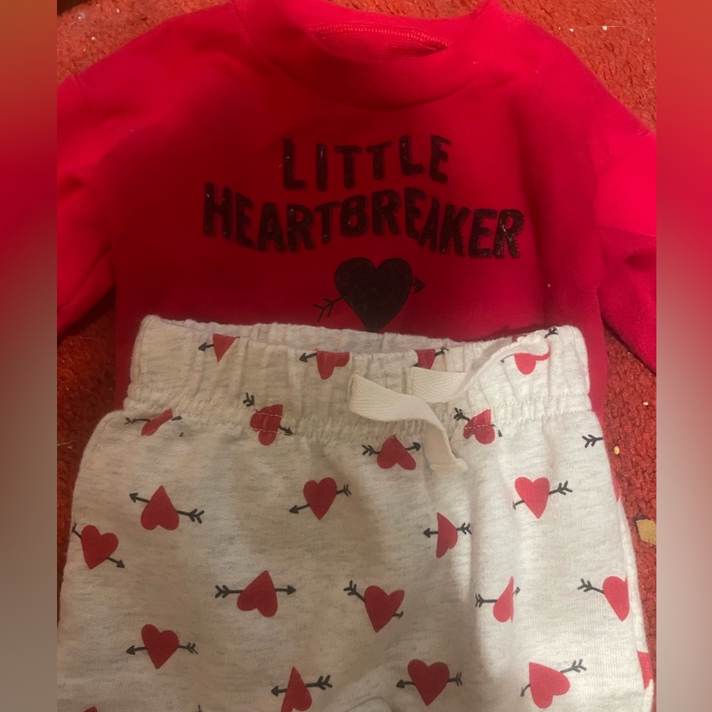 Valentine’s Day baby 0-3 months matching set